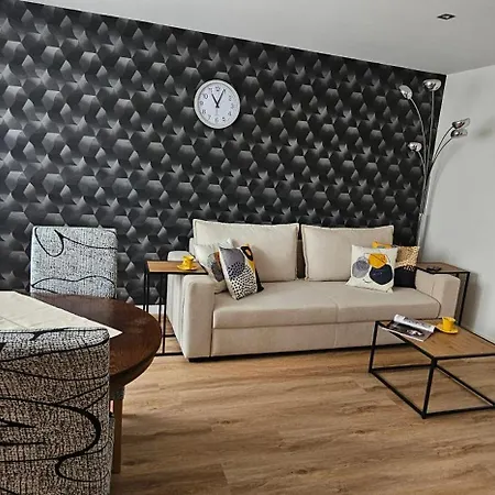 9 Delux - Blizej Zdroju פולניסה-ז'דוז'