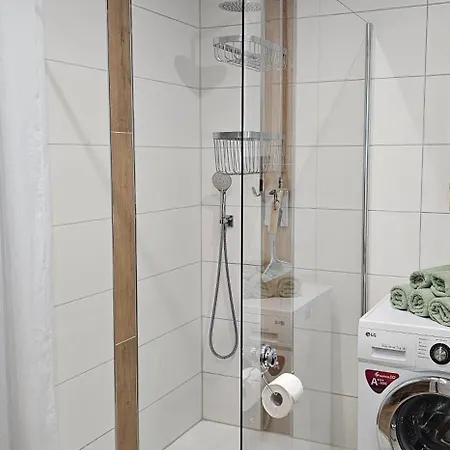 9 Delux - Blizej Zdroju * פולניסה-ז'דוז'