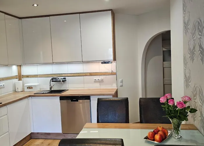 9 Delux - Bliżej Zdroju