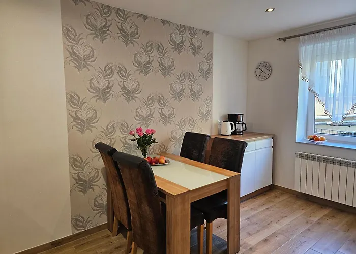 9 Delux - Bliżej Zdroju Polanica-Zdrój